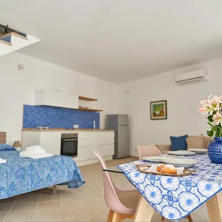 Dream House 1 Maiori